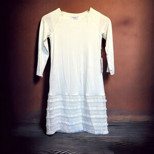 Bailey 44 Dress Medianoche 3/4 Sleeve Tiered Fringe Detail Size XS Chalk NWT